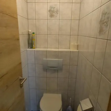 مزرعة للإقامة غومبولدباور *