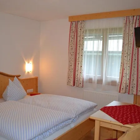 غومبولدباور